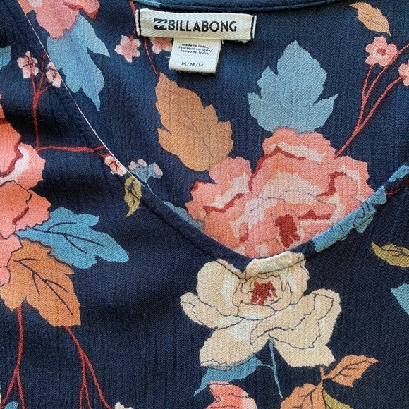 Billabong Sun Dress - Picture 2 of 2